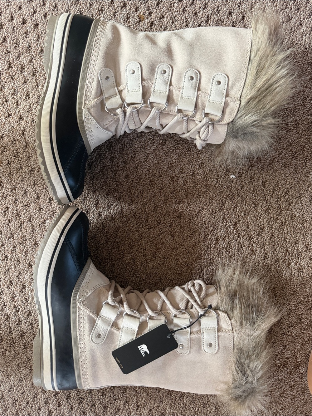 Women's Winter Sorel Joan of Arctic Waterproof boot in fawn sold out! NWT size 7